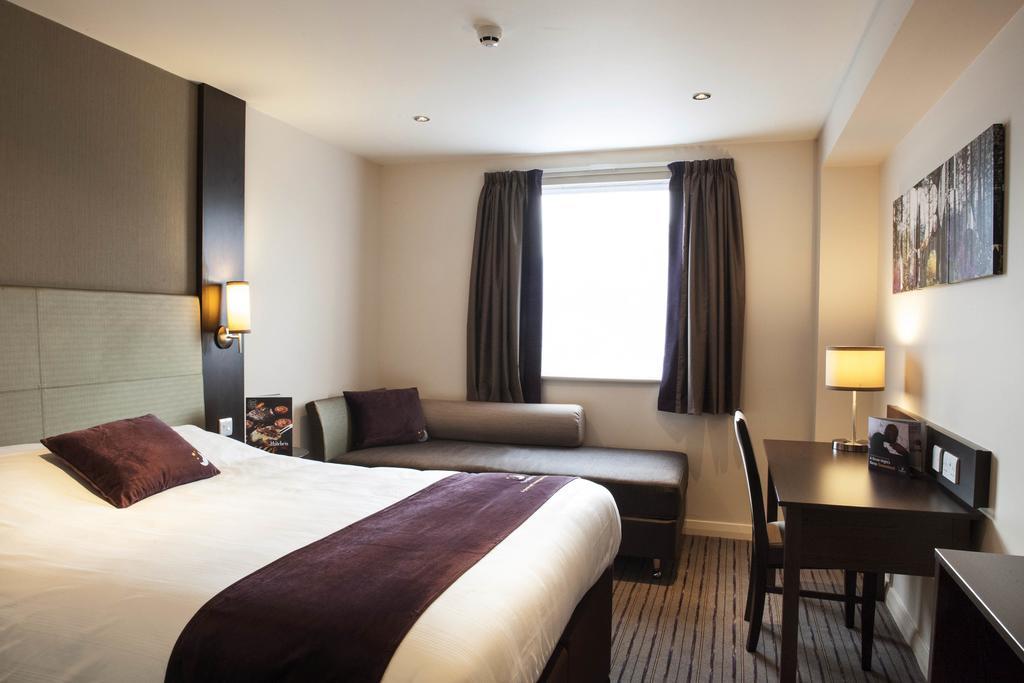 Premier Inn London Lewisham ห้อง รูปภาพ